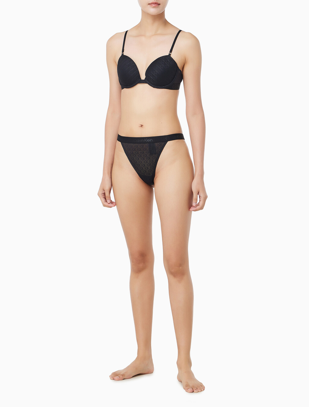 Buy 여성 스컬프트 레이스 스트링 T팬티 in color BLACK