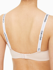 Buy 여성 테일러드 로고 AF 브라렛 in color BEECHWOOD