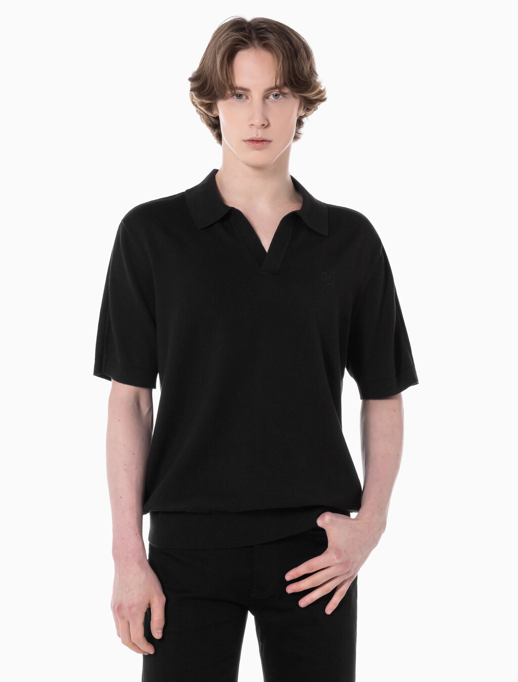 Buy 남성 토널 블로킹 폴로 반팔 티셔츠 in color CK BLACK