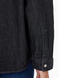 Buy 남성 릴렉스핏 데님 셔츠 in color WASHED BLACK LOGO LACE