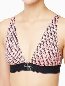 Buy 여성 CK 그래픽 AF 트라이앵글 in color Pink Print