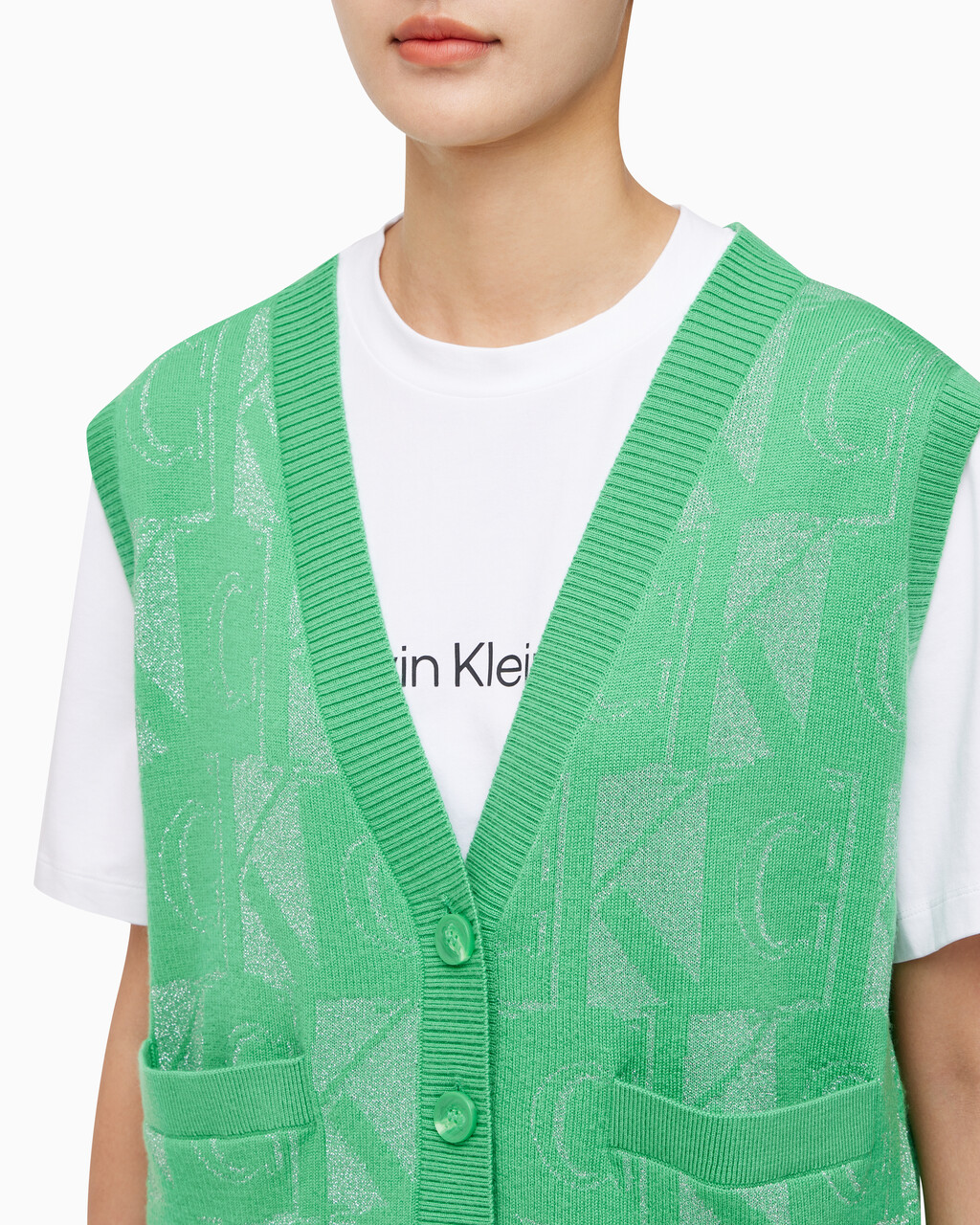 Buy 여성 프리미엄 라인 메탈릭 올오버프린트 베스트 in color GREEN
