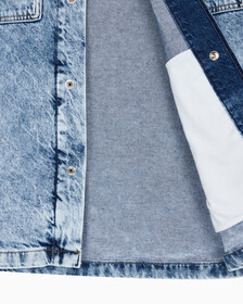 Buy 남성 오버사이즈 라이트 워시 셔츠 자켓 in color 028A CHALKY BLU