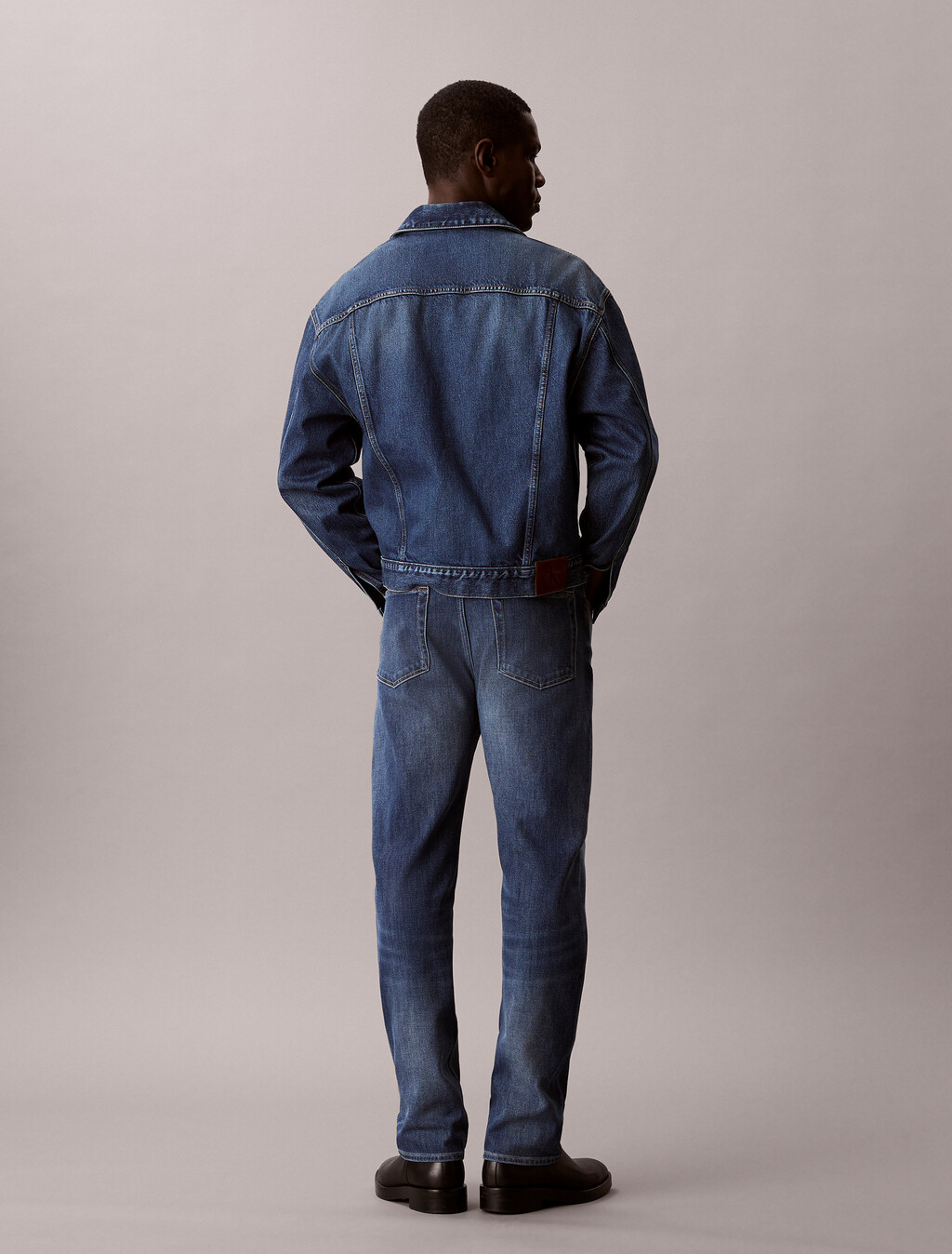 Buy 남성 슬림 스트레이트핏 37.5 진 in color Blue