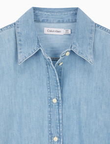 Buy 여성 롱슬리브 클래식 샴브레이 셔츠 in color LIGHT BLUE