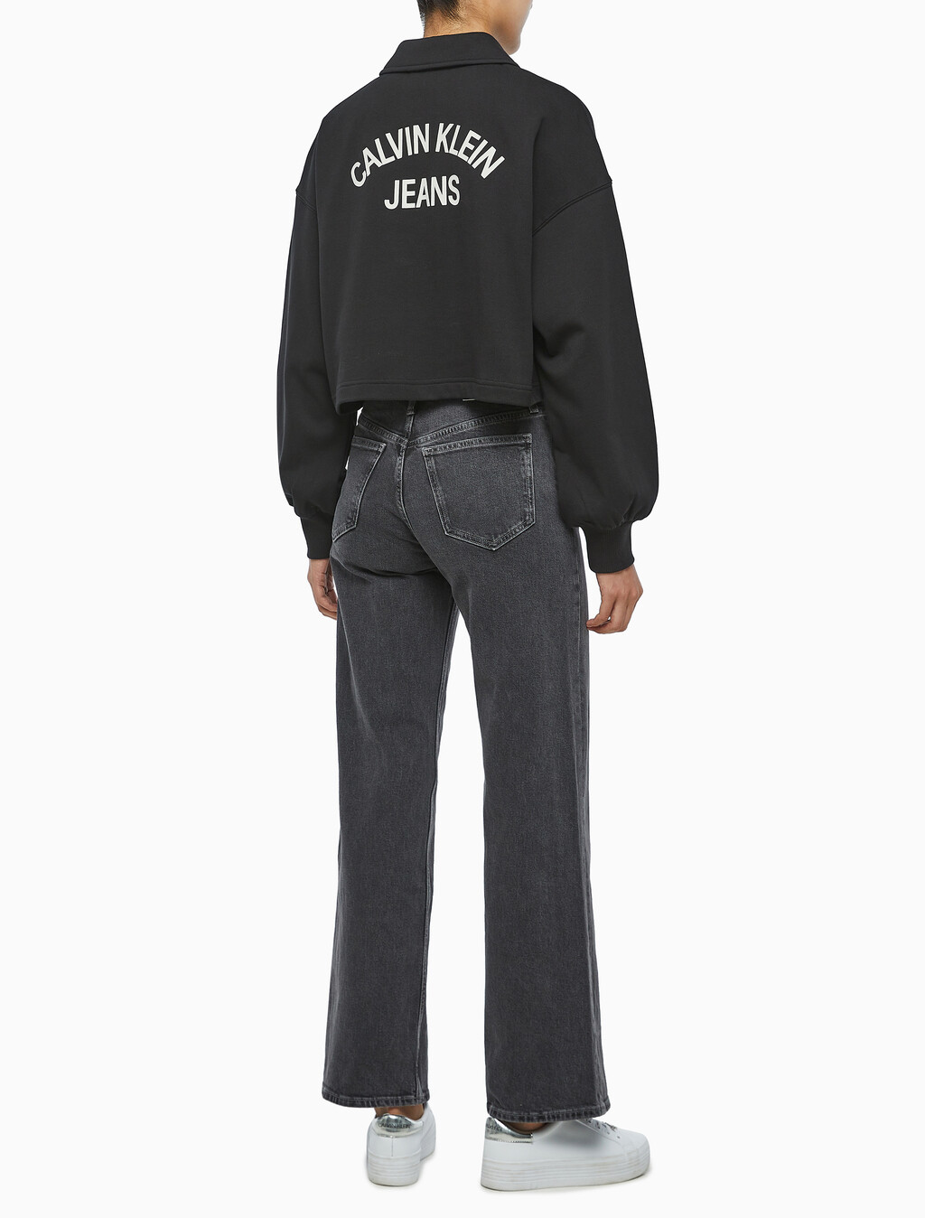 Buy 여성 바시티 폴로 넥 풀오버 스웻셔츠 in color CK BLACK