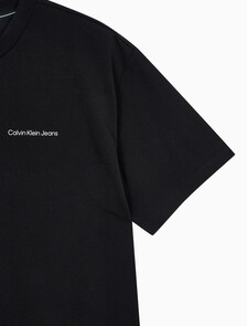 Buy 남녀공용 릴렉스핏 로고 반팔 티셔츠 in color CK BLACK