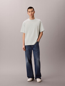 Buy 릴렉스드핏 쿨링 저지 모노로고 티 in color Dusty blue