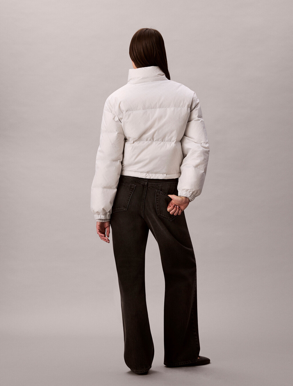 Buy 여성 AOP 로고 자카드 다운 자켓 in color silver