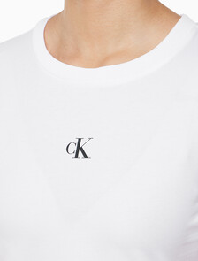 Buy 여성 슬림핏 베이비 크롭 반팔 티셔츠 in color BRIGHT WHITE