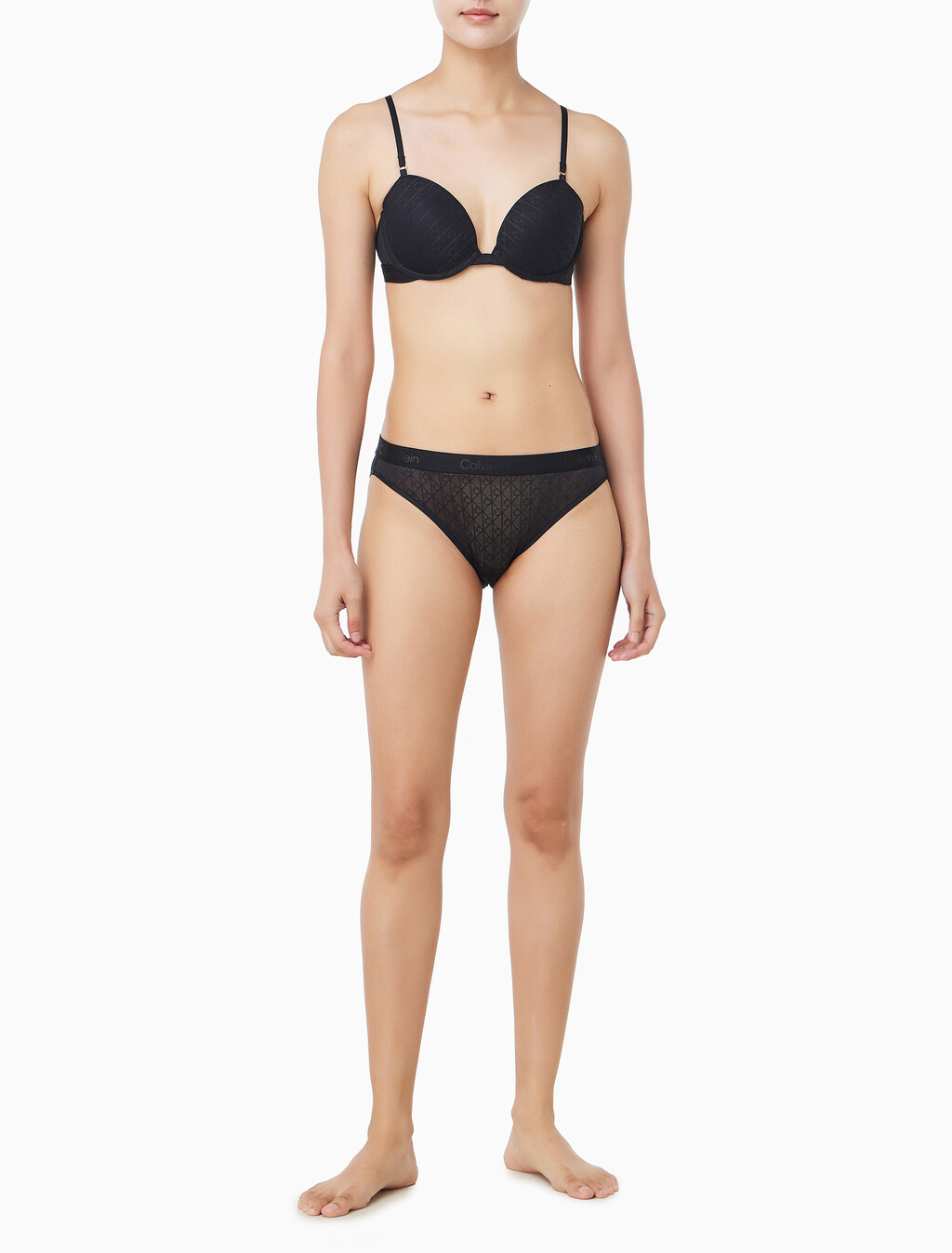 Buy 여성 스컬프트 레이스 비키니 in color BLACK