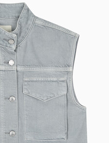 Buy 여성 유틸리티 필드 베스트 in color Grey