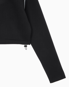 Buy 여성 크롭 스웻셔츠 in color BLACK