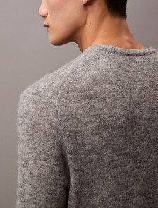 Buy 유니섹스 롱슬리브 알파카 크루넥 스웨터 in color MEDIUM GREY HEATHER