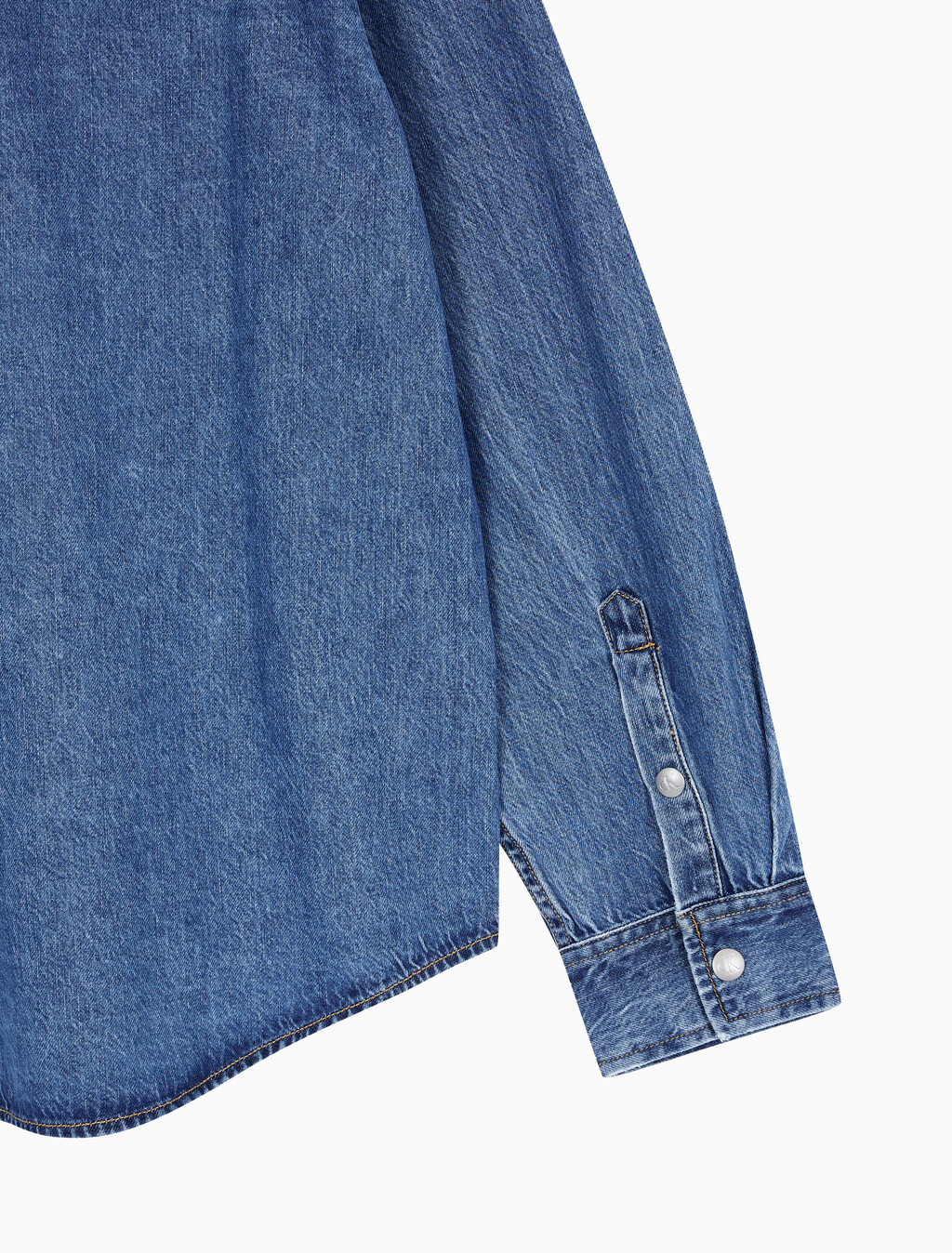 Buy 남성 릴렉스핏 데님 셔츠 in color MID BLUE BACK EMBRO