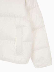 Buy 남녀공용 스탠드 카라 글로시 다운 푸퍼 자켓 in color WHITE