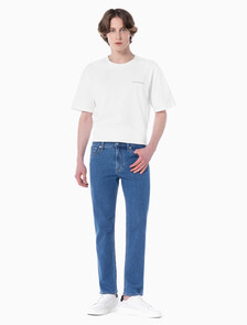 Buy 남성 슬림 스트레이트 크롭핏 미드블루 에코 쿨 데님 in color MID BLUE BACK EMBRO