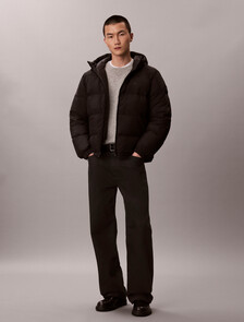 Buy 남성 나일론 AOP 리버서블 다운 푸퍼 자켓 in color BLACK