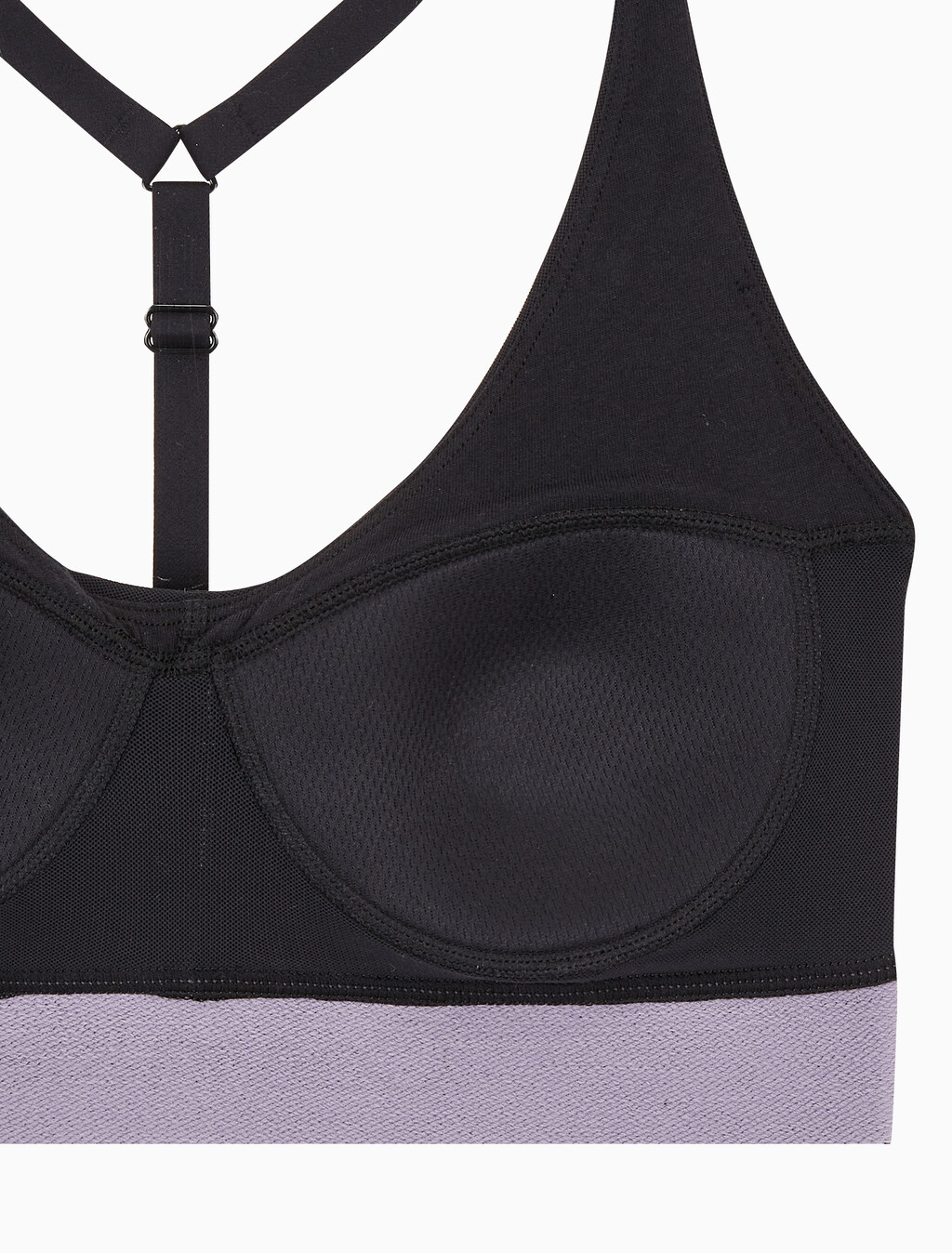 Buy 여성 하이서포트 CK 스포츠 브라 in color BLACK