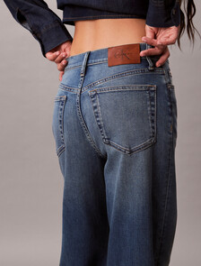 Buy 여성 아시아와이드 데님 in color Dark blue