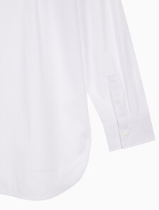 Buy 여성 포플린 릴렉스드 핏 셔츠 in color BRILLIANT WHITE