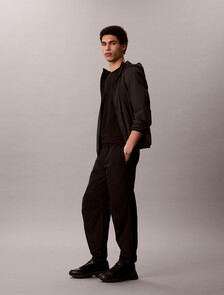 Buy 코튼/ 나일론 파라슈트 팬츠 in color BLACK