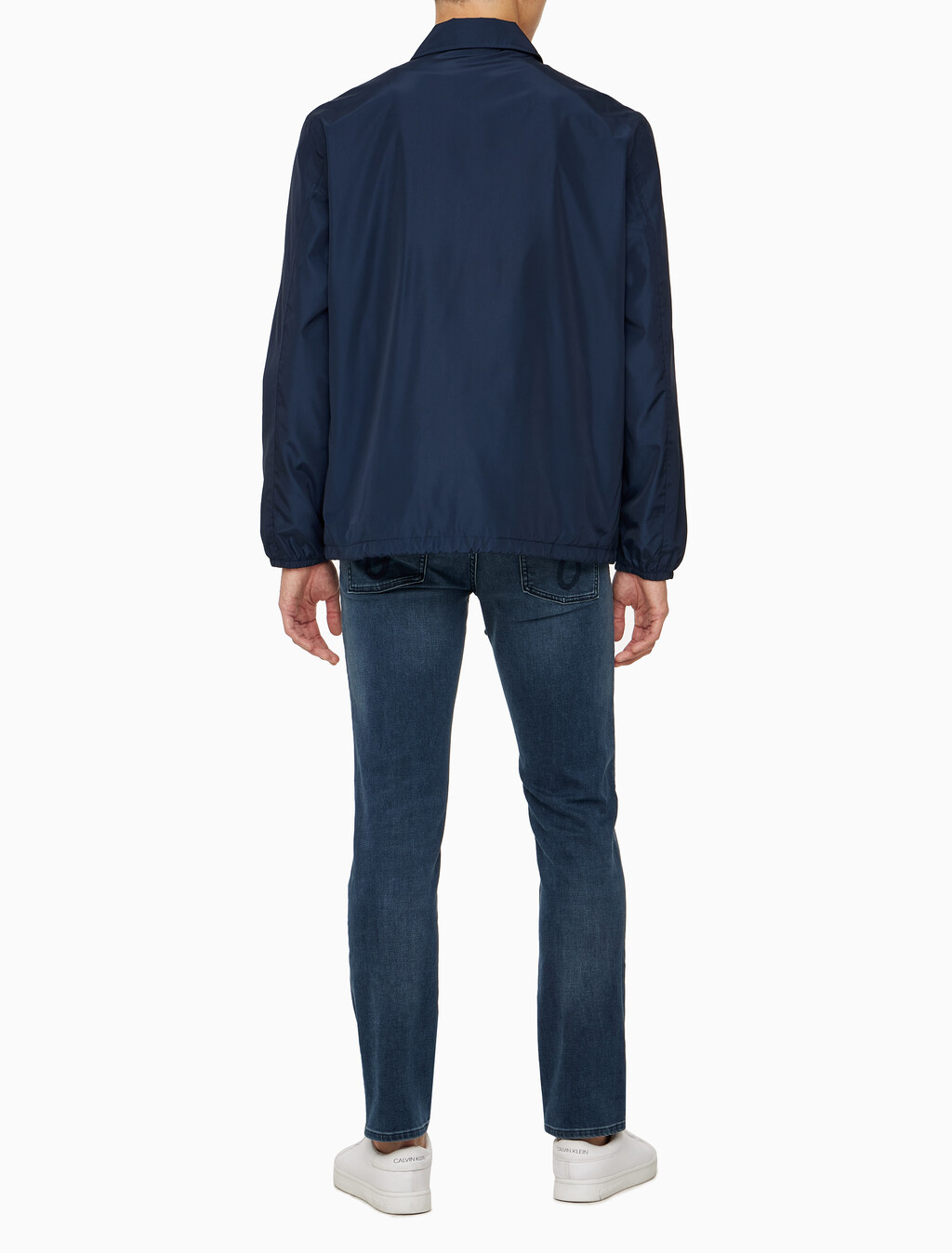 Buy 남성 나일론 클래식 코치 자켓 in color DARK SAPPHIRE