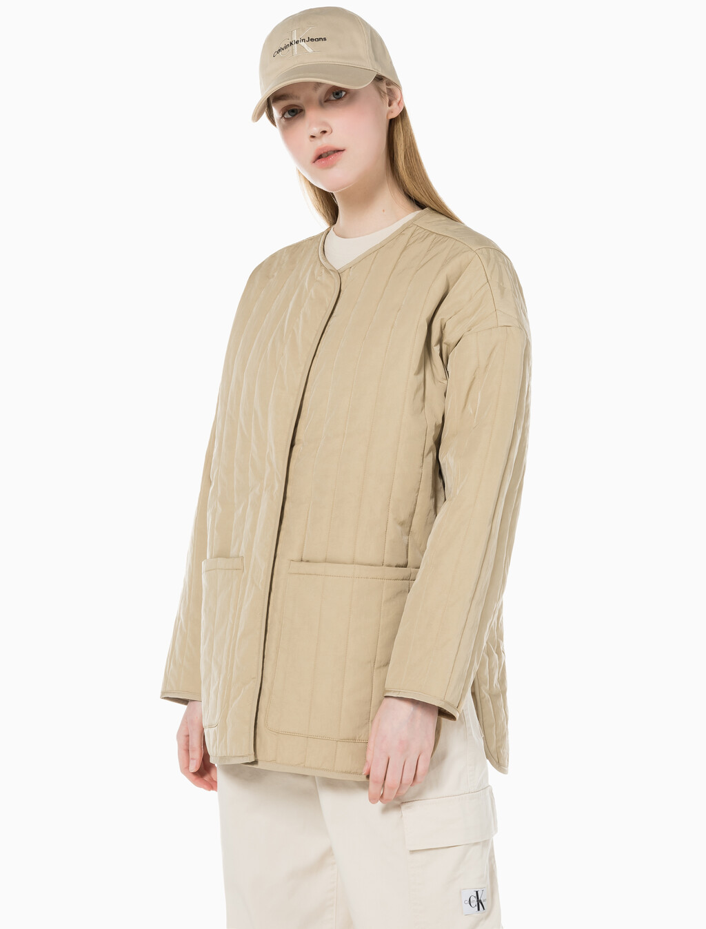 Buy 여성 퀼팅 라이너 자켓 in color TRAVERTINE