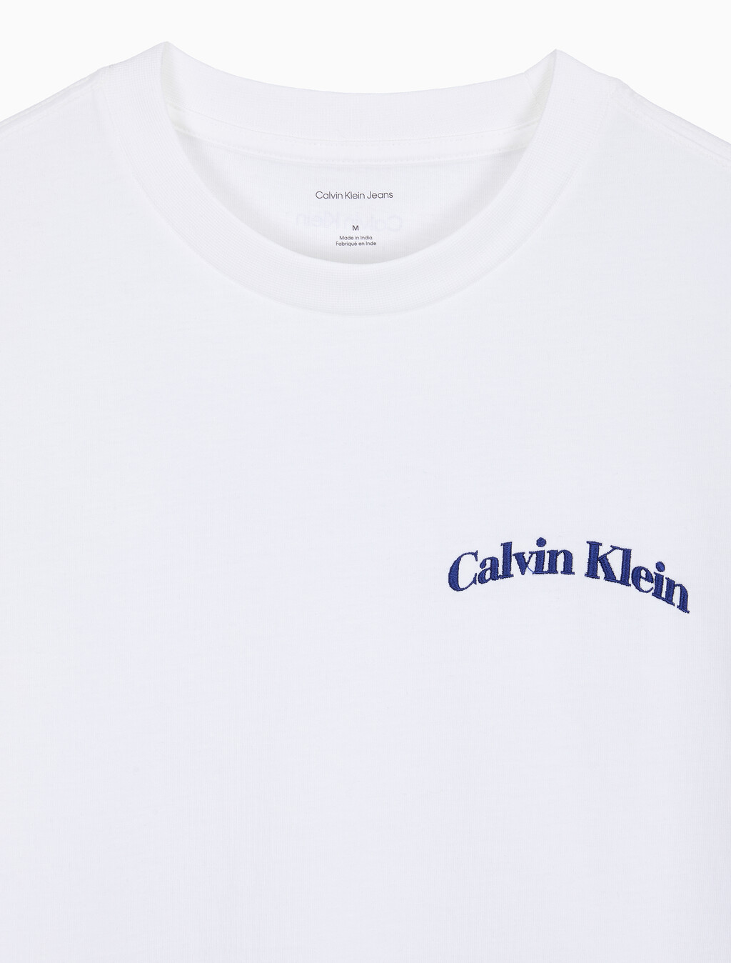 Buy 릴렉스드핏 16S 프론트백 빌딩 티 in color BRIGHT WHITE