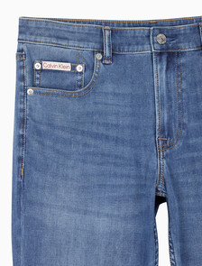 Buy 바디 바이 스트레치 진 in color Mid Blue