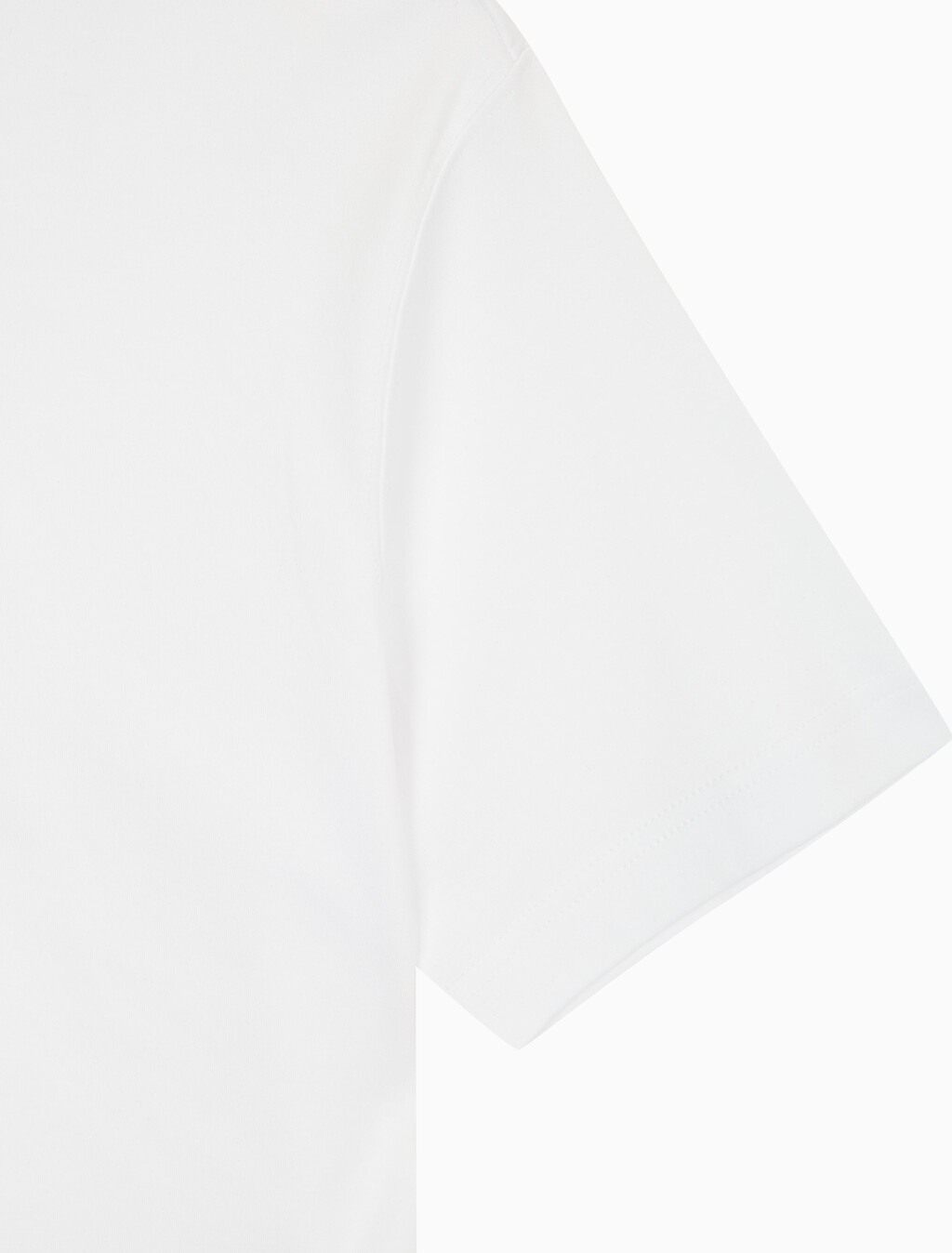 Buy 여성 S/S 투톤 3D 엠브로이더리 로고 티셔츠 in color BRILLIANT WHITE