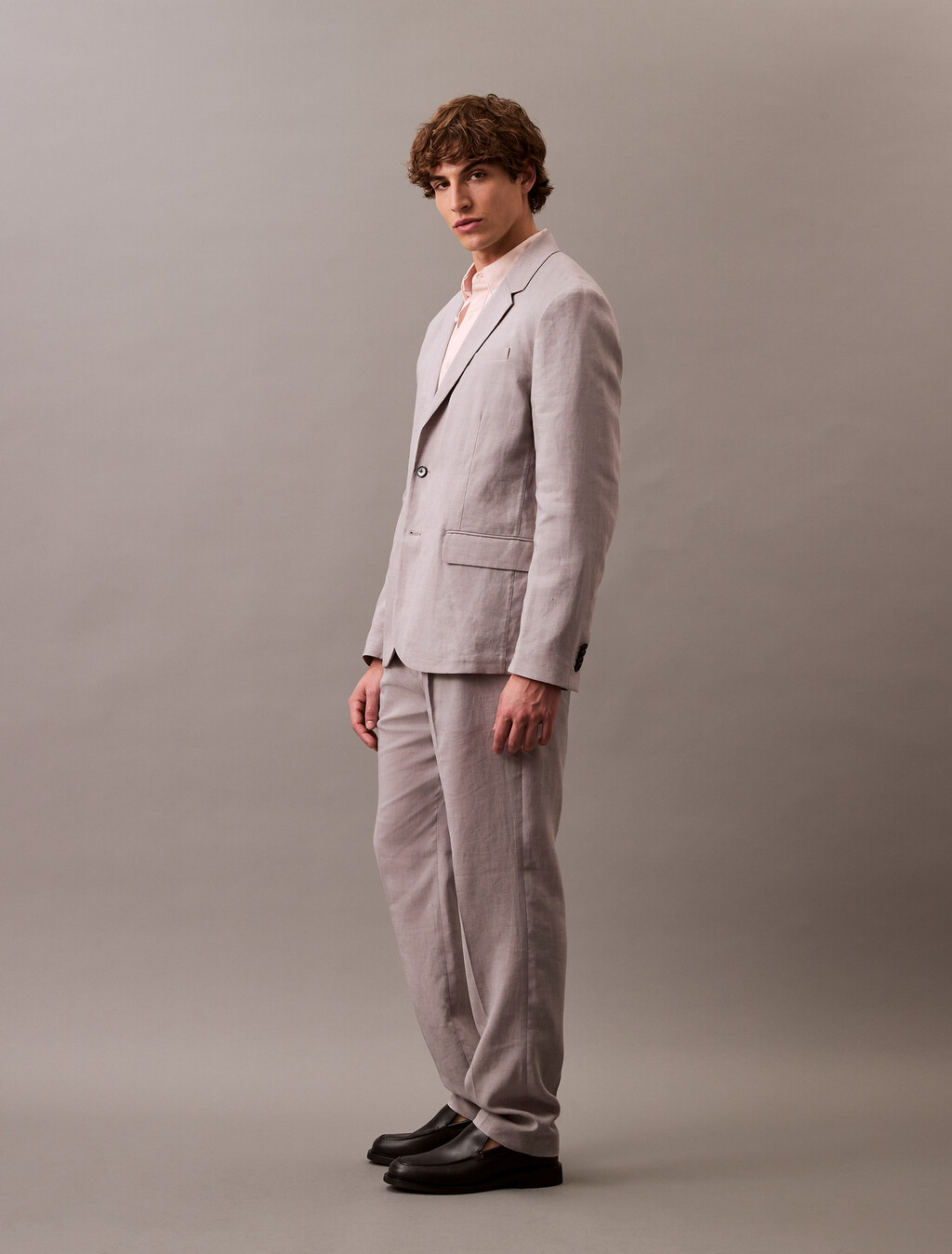 Buy 남성 클래식 린넨 블레이저 자켓 in color FORMAL GRAY