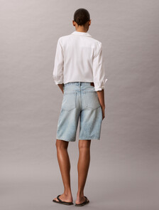 Buy 여성 릴렉스 버뮤다 데님 쇼츠 in color Light Grey