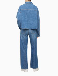 Buy 여성 오버사이즈핏 미드블루 크롭 데님 재킷 in color MID BLUE BACK EMBRO