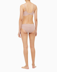 Buy 여성 인비저블 AF 푸쉬업 플런지 브라 in color SUMMER TAUPE