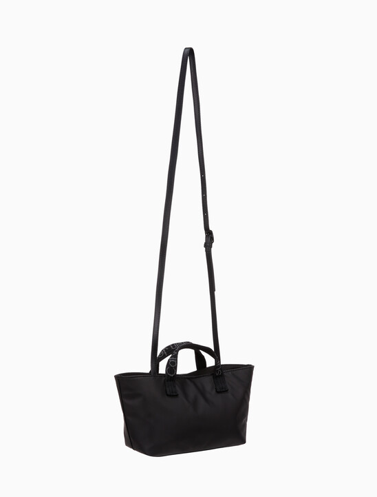 여성 CKJ 울트라라이트 러버라이즈드 롱데이 쇼퍼백