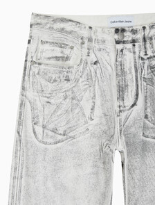 Buy 남성 90's 스트레이트핏 화이트 블랙 데님 in color MID BLUE BACK EMBRO