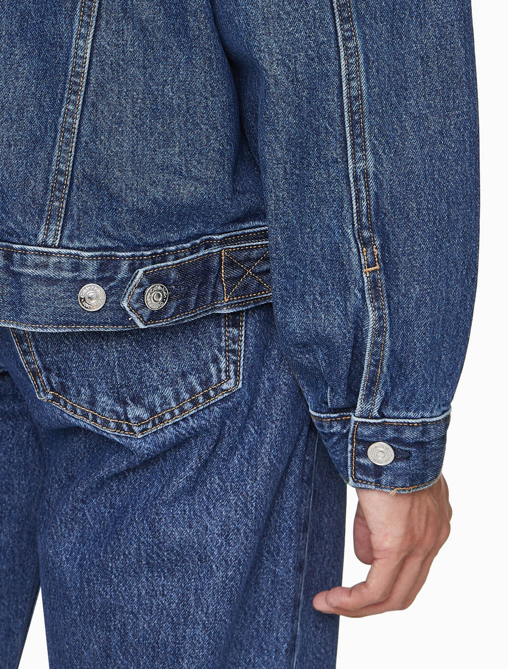 Buy 남성 90's 다크블루 데님 트러커 자켓 in color DARK BLUE