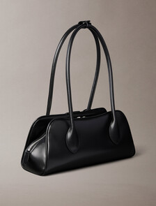 Buy 여성 엠보스드 로고 비즈니스 멀티 컴퍼넌트 숄더 백 in color BLACK