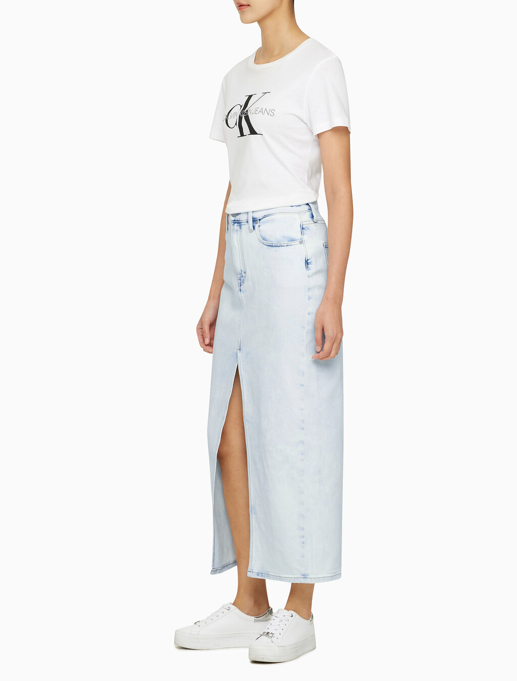 Buy 여성 프론트 스플릿 맥시 데님 스커트 in color CHALKY BLUE