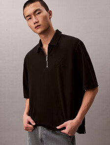 Buy 남성 릴렉스드핏 쿨링 피크 엠보스드 폴로 티 in color BLACK