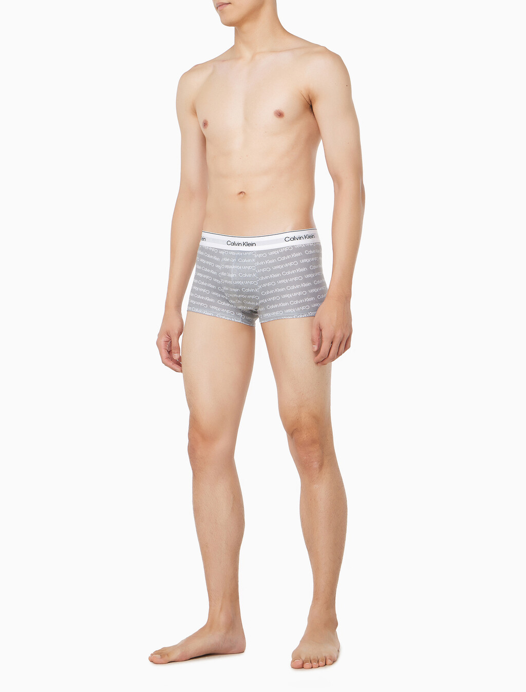 Buy 남성 아이콘 코튼 스트레치 마이크로 로우 라이즈 트렁크 in color Grey