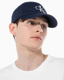 Buy 남녀공용 CKJ 모노그램 엠브로이더리 캡 in color TWILIGHT NAVY