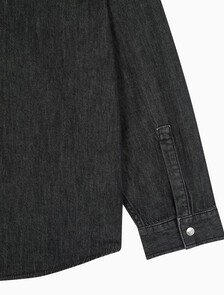 Buy 남성 릴렉스핏 데님 셔츠 in color WASHED BLACK LOGO LACE