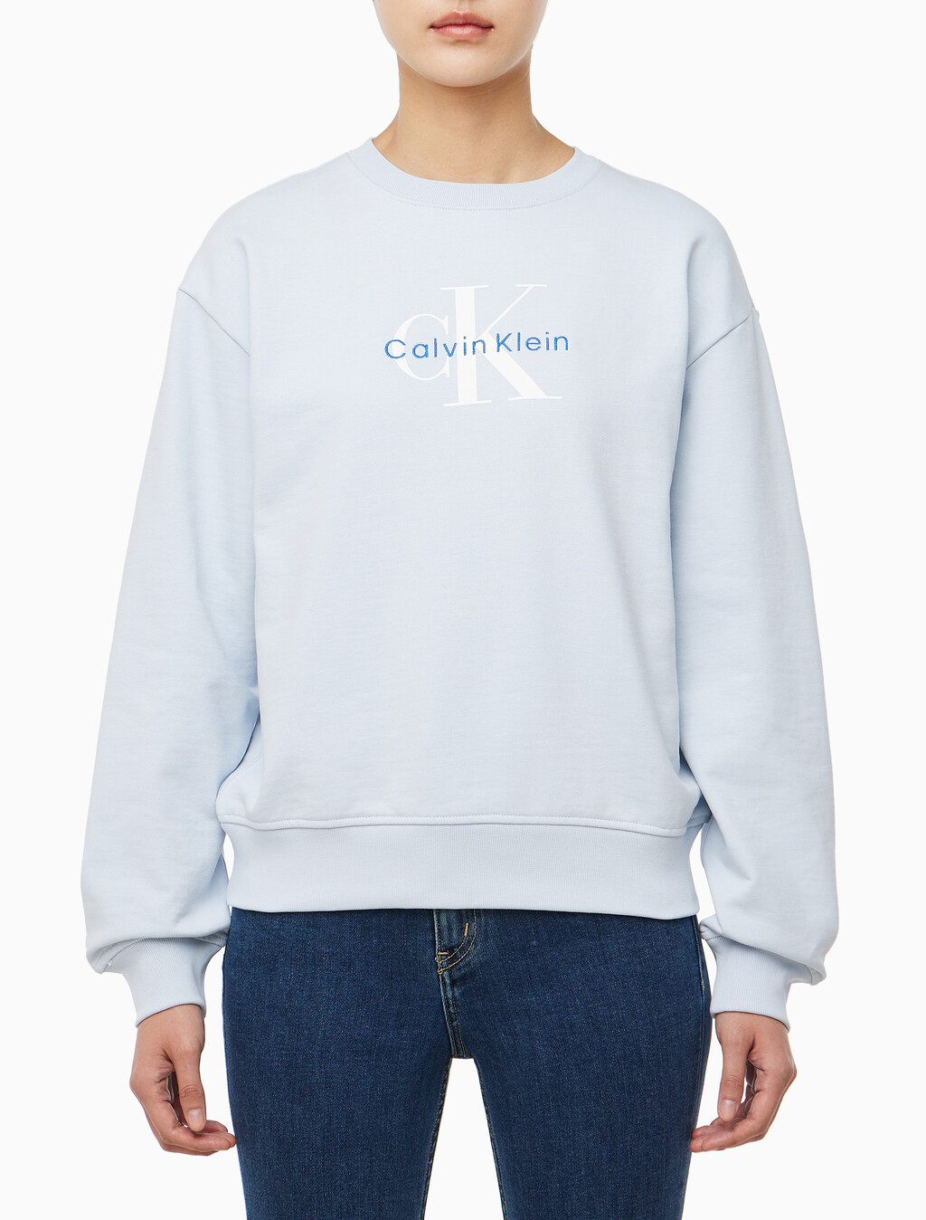 Buy 여성 모노로고 프렌치테리 릴렉스핏 스웻셔츠 in color LIGHT BLUE