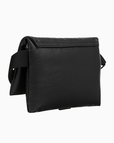 Buy 여성 CKJ 소프트 유틸리티 벨트백 in color BLACK