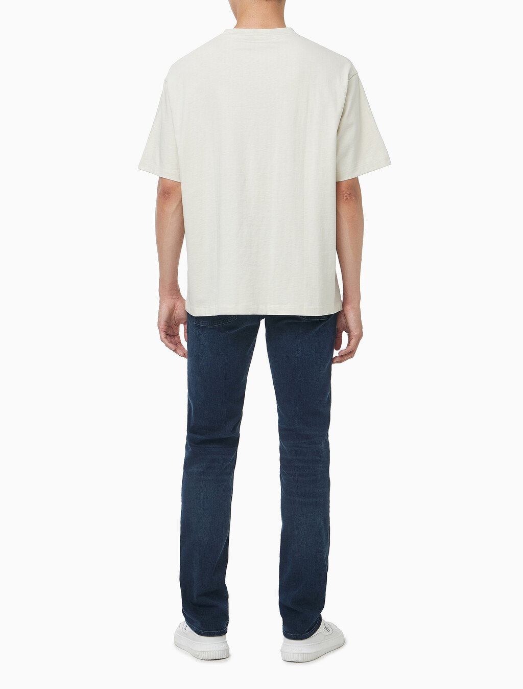 Buy 남성 릴렉스 핏 블락 그래픽 자수 반팔 티셔츠 in color BONE WHITE