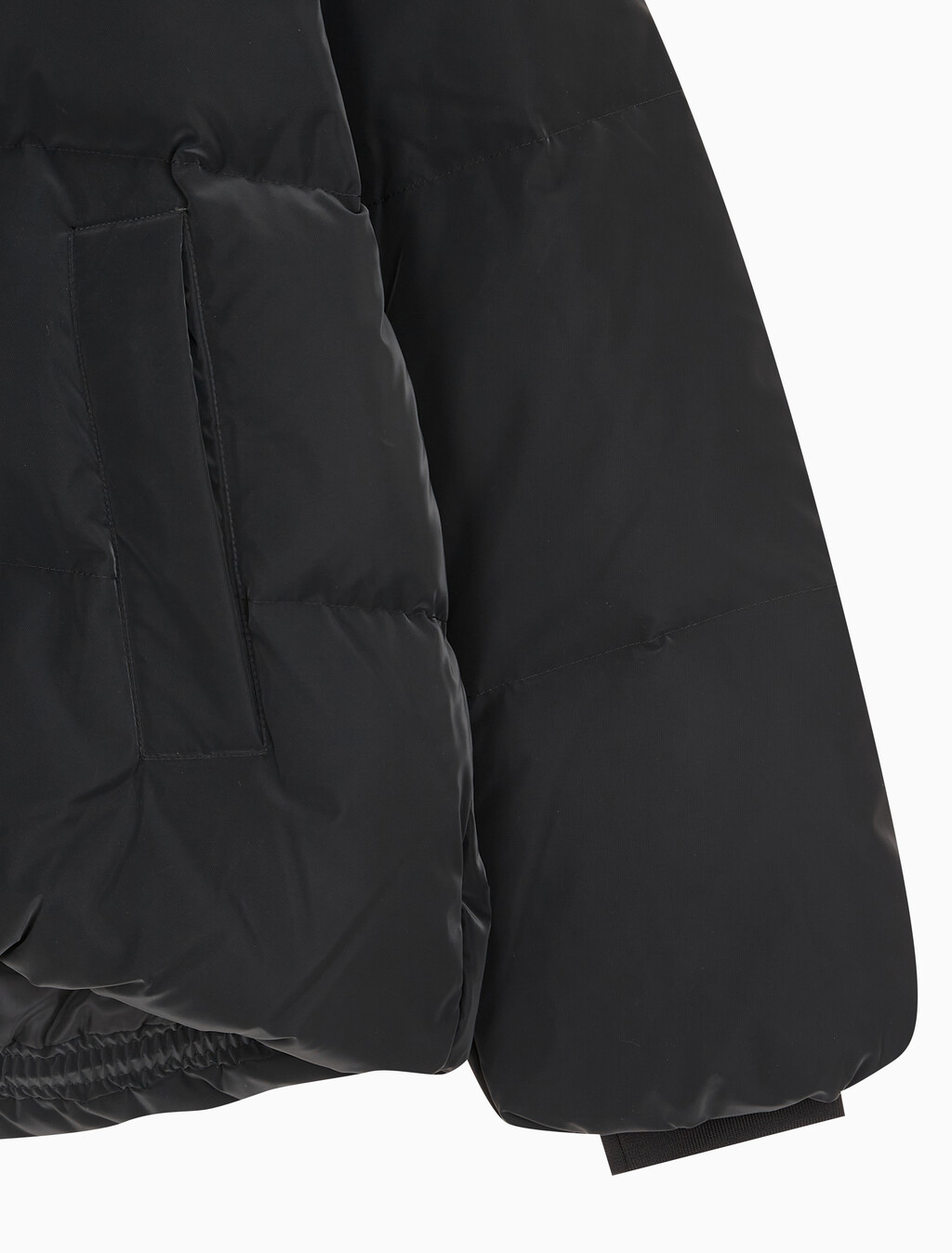 Buy 여성 디터쳐블 후디 다운 푸퍼 in color CK BLACK