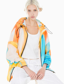 Buy 여성 엠보스 로고 U넥 크롭 반팔 티셔츠 in color BRIGHT WHITE