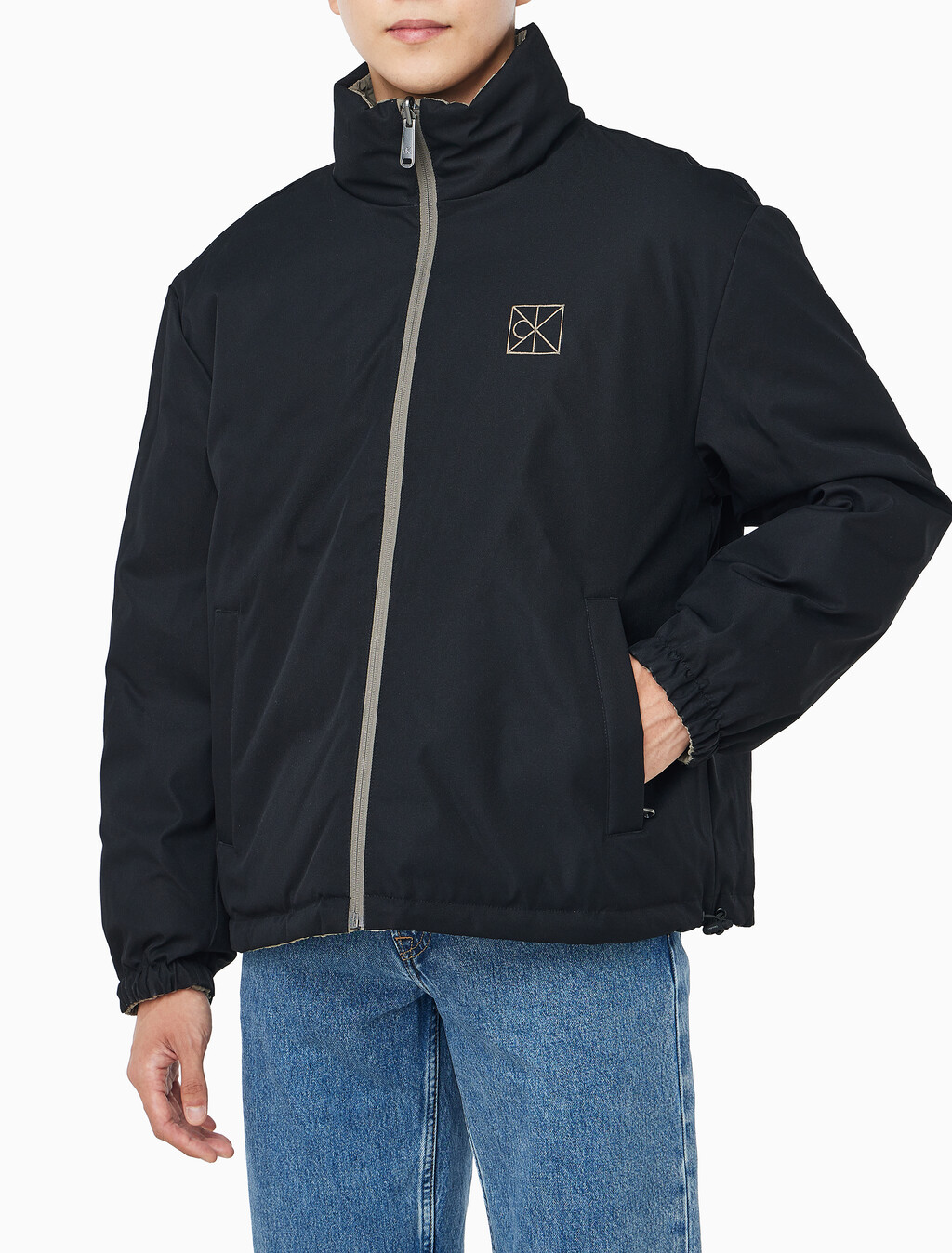 Buy 남성 나일론 리버서블 올오버프린트 다운 푸퍼 자켓 in color BUNGEE CORD